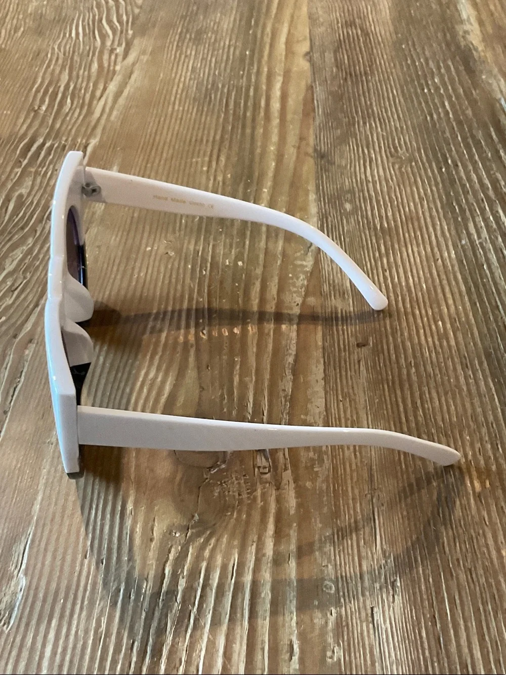 White and Black Cat-Eye Sunglasses with Gradient Lenses
